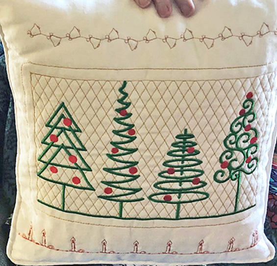 Leti's Holiday Pillow